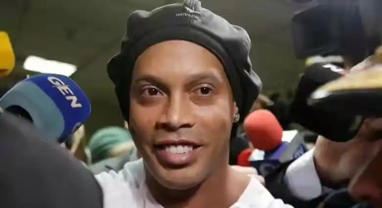 现巴萨在年