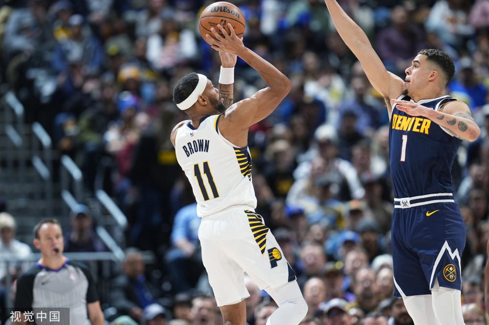 队配合显得 队配合显得