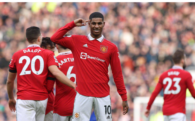 更是团队配 更是团队配