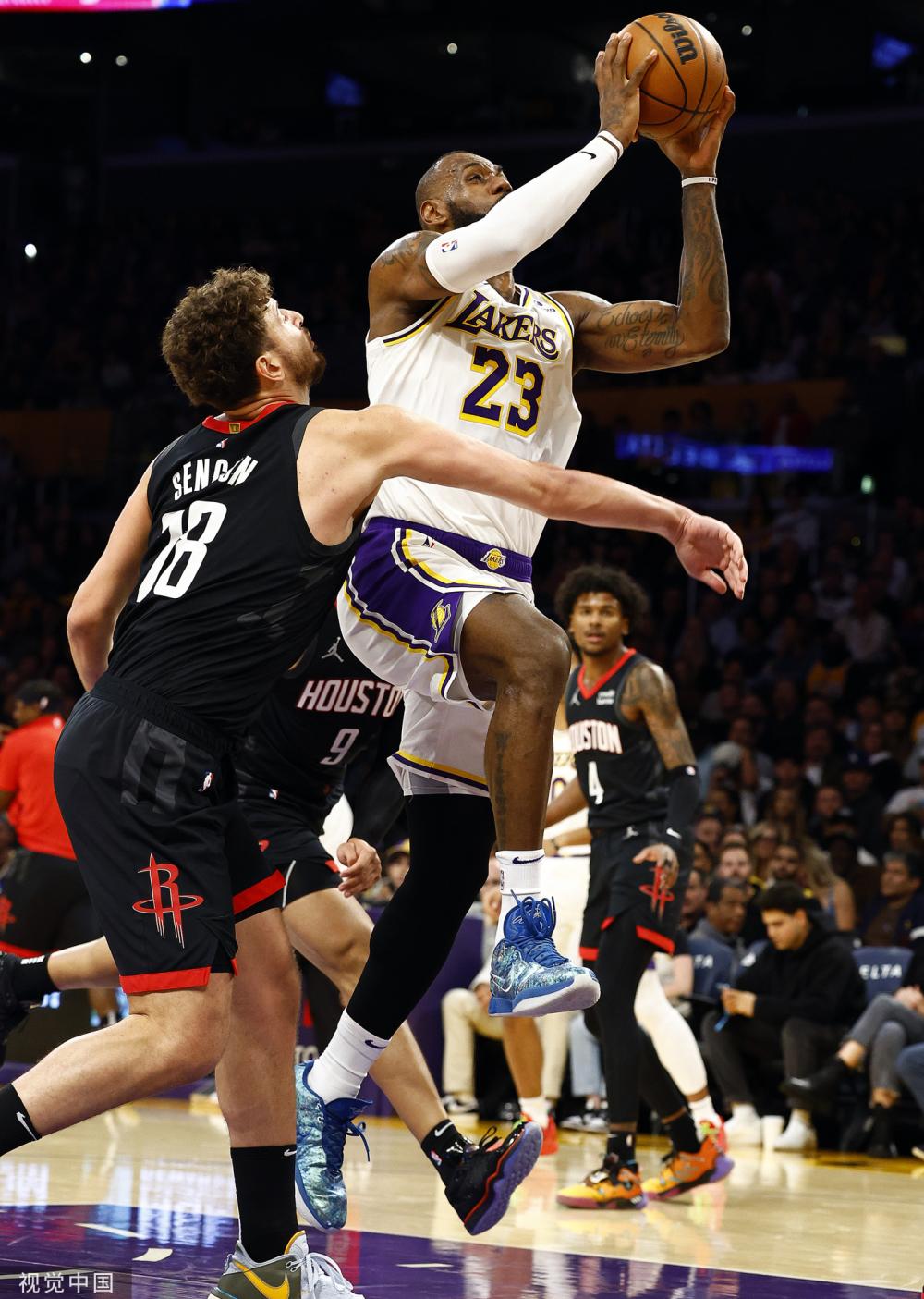 场持续称霸 场持续称霸