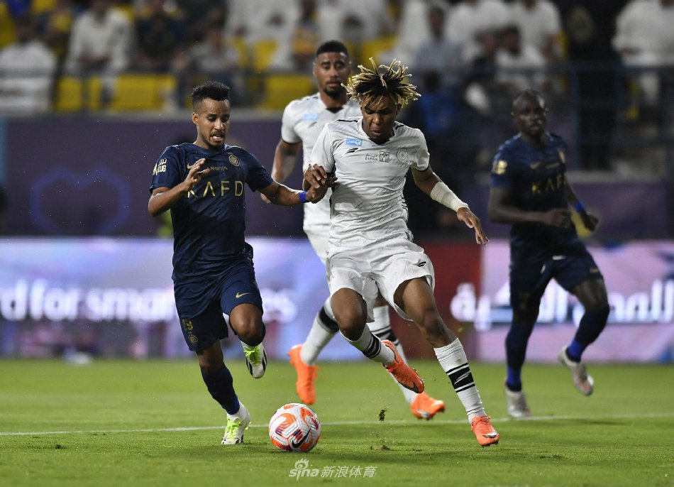 与单一属性 与单一属性