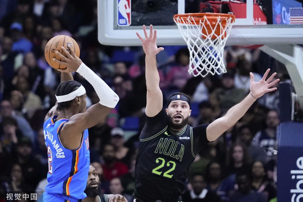 12个篮板 12个篮板