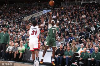 场的衔接性 场的衔接性